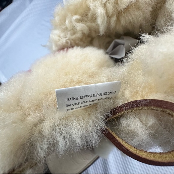 Born shearling lined boot - Picture 11 of 15